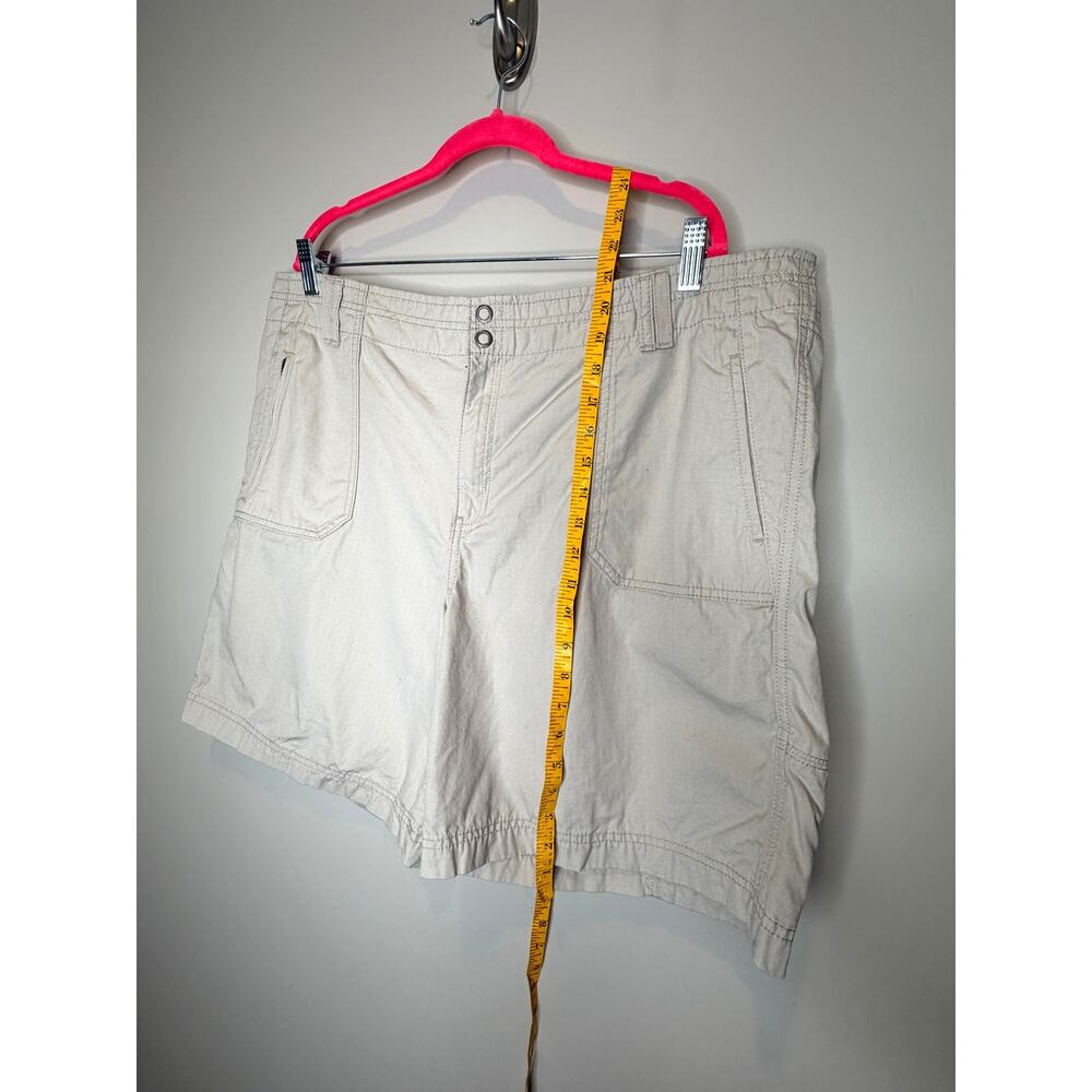 Eddie Bauer Beige Cargo Shorts Mercer Fit Cotton Hiking Casual - Picture 3 of 8